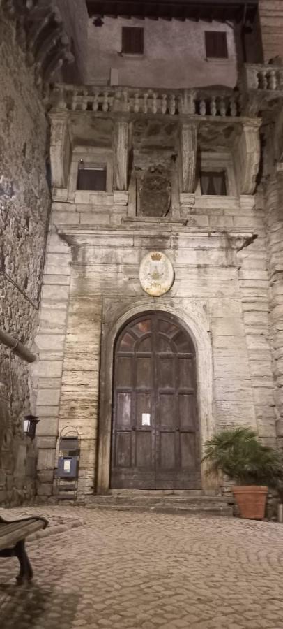 Residenza Nel Borgo Romano Mentana Екстериор снимка