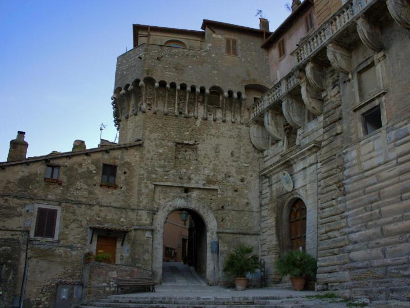 Residenza Nel Borgo Romano Mentana Екстериор снимка